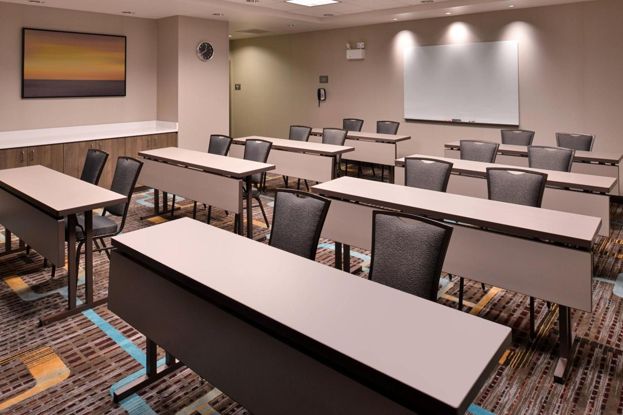 Residence Inn By Marriott East Lansing Ngoại thất bức ảnh